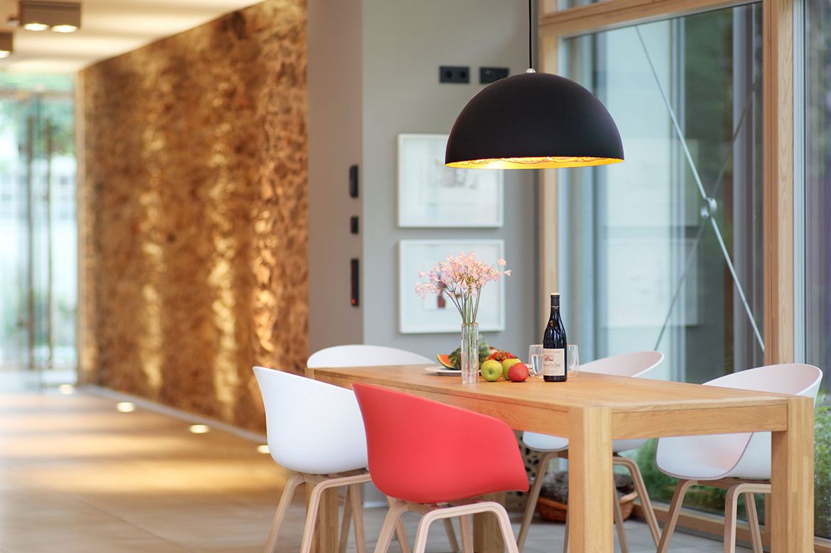 1_schoener_wohnen_ess_tisch_massiv_holz