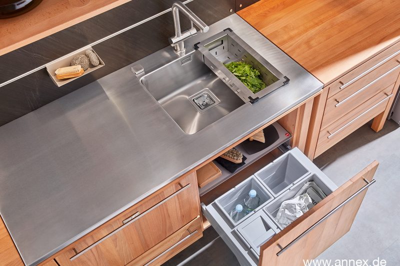 annex-edelstahl-arbeitsflaeche-mit-eingelassener-spuele
