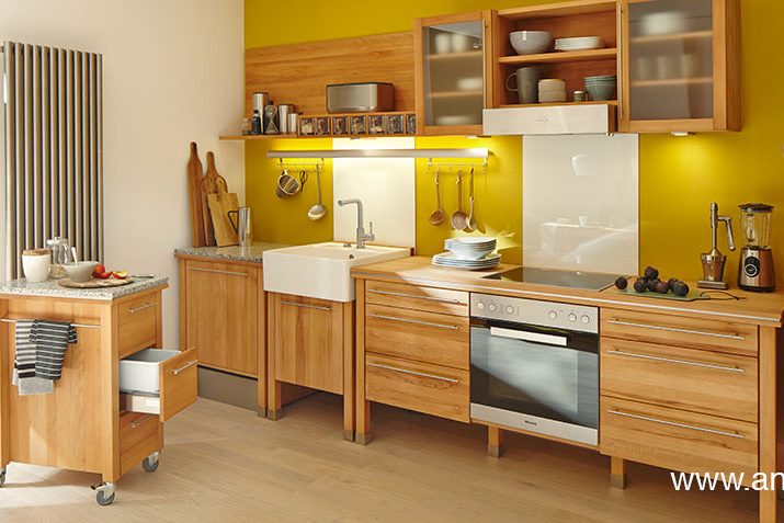 annex-holzkueche-im-landhausstil