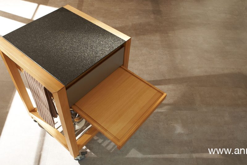 hackbrett_massivholz_kuechenwagen_servierwagen_opus